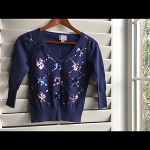 3/4 sleeve blue sequined V-neck sweater size m